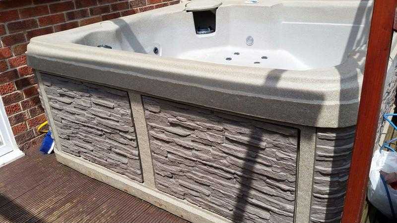 6 seater hot tub