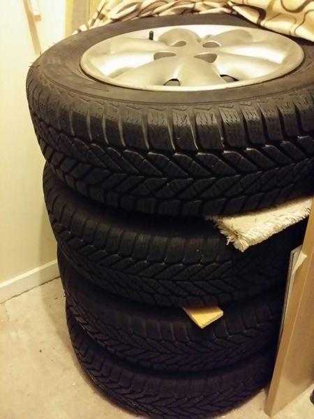 60 WINTER TYRES 19565 R15