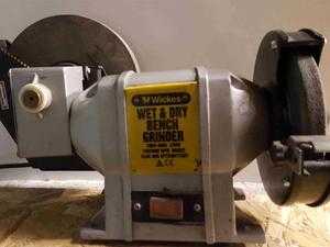 6quotinch wet and dry bench grinder