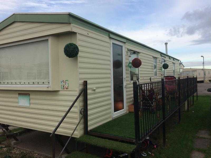 8 berth static caravan to rent in sunny towyn rhly north wales