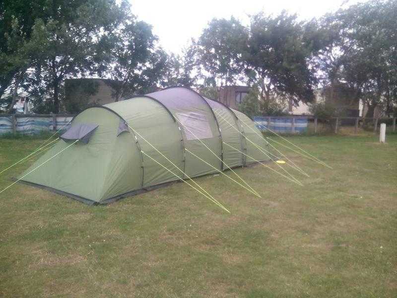 8 ma tent and accessories