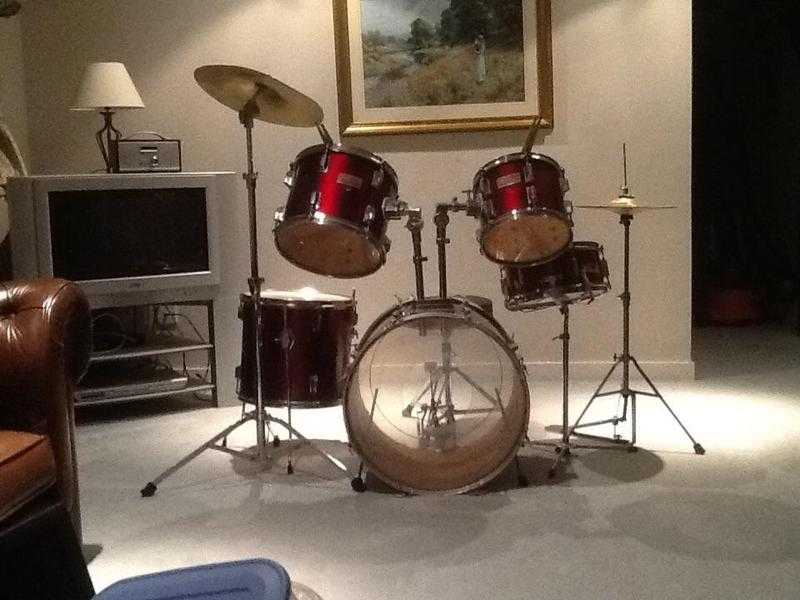 8 pice drum set