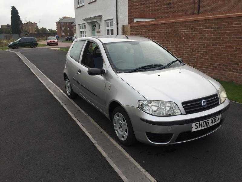 899  899  899  2006 Fiat punto 1.2 8v active 3 dr petrol manual 58000 miles