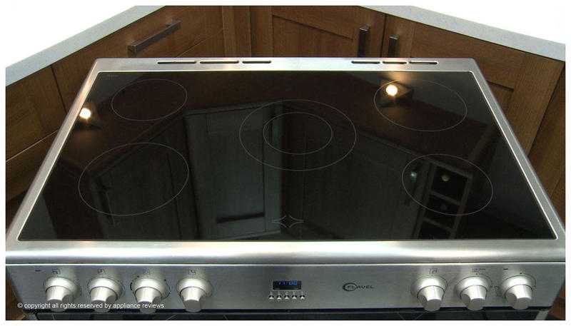 90 cm wide Flavel electric cooker