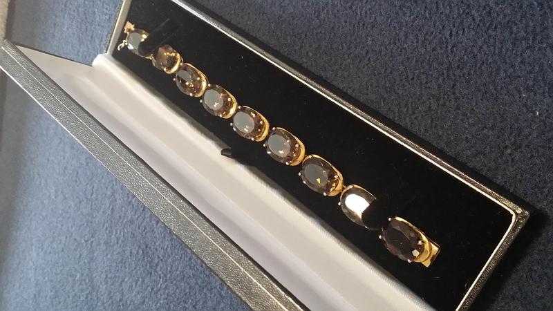 9ct Gold Smoky Quartz (9 Stones) 7.5quot Bracelet
