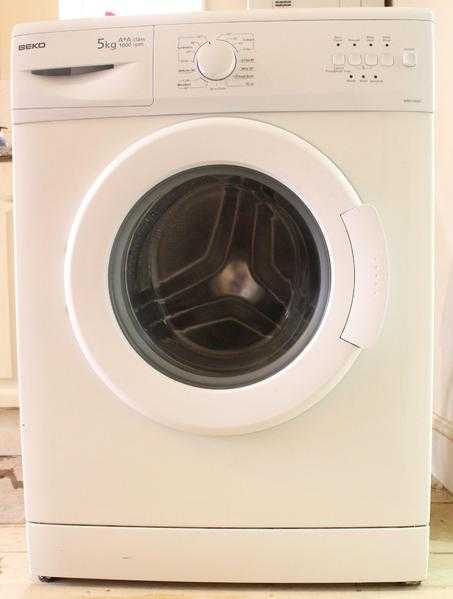 AA 5kg Washing Machine 1000 spin