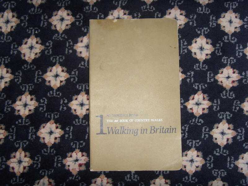 AA Book of country walks, 1975, Walking in Britain.