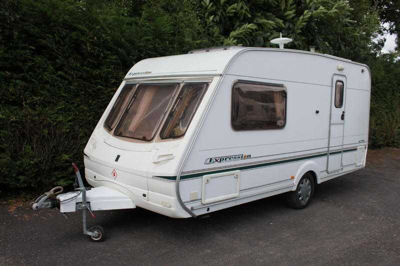 Abbey Expression 2003 2 Berth Caravan  Full Isabella Awning