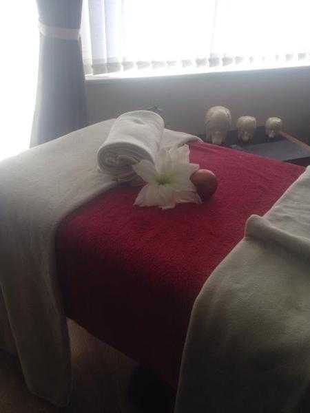 Academy Qualified female masseuse