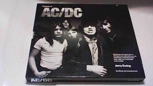 ACDC THE TREASURES OF ACDC BOX SET-HARDBACK BOOK amp MEMORABILIA PACKAGE