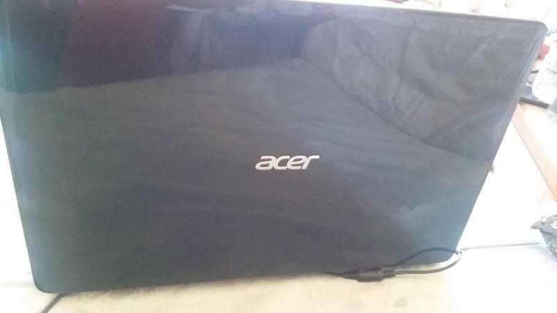 Acer Aspire E1-571 Laptop