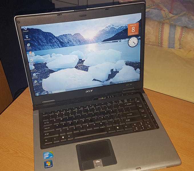 ACER ASPIRE Laptop in SilverBlack.