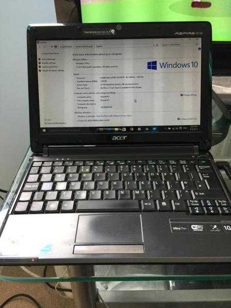 Acer aspire one ZG8 netbook