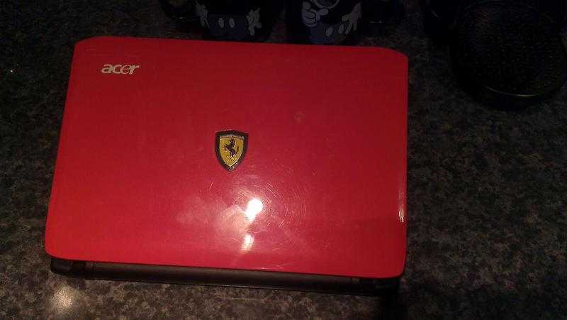 ACER FERRARI ONE-200 Win 10 4GB RAM 250GB HDD 11.6quot LED HD SCREEN