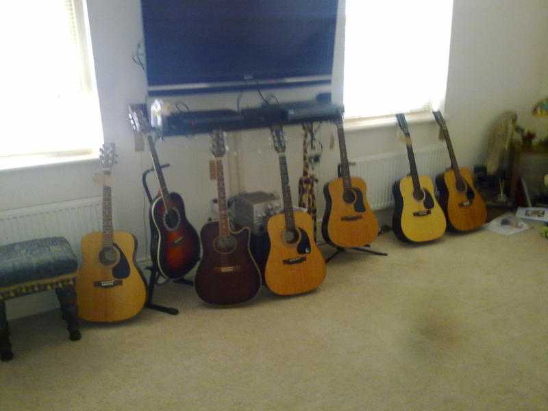 Acoust and semi acoustic Used guitars  in  Good Condition - Northampton
