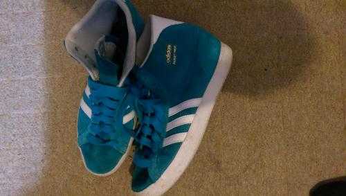 Adidas trainers Size 6 turquoise Hi tops