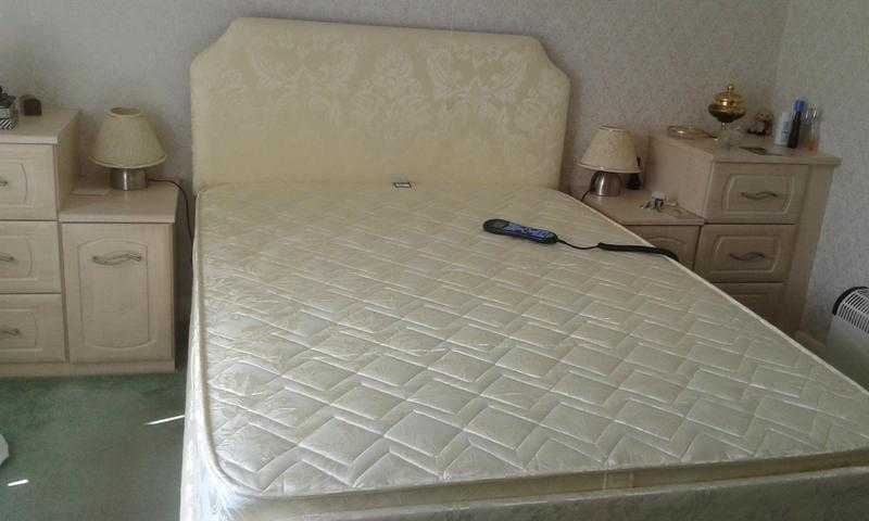 Adjustamatic double bed