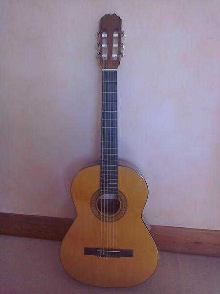 Admira Ronda classical guitar