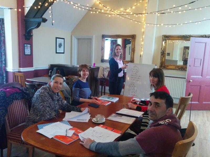 Adults French courses (EALING)