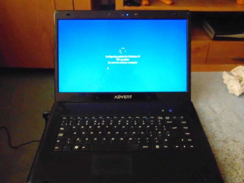 Advent laptop, excellent windows 10