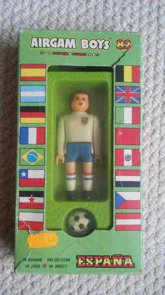 Airgam Boys World Cup 1982 England Football Figure with football