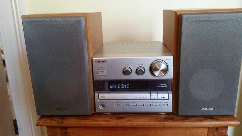 Aiwa CD PlayerRadio Compact Shelf Stereo System with Remote Control