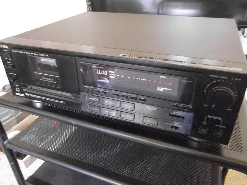 Aiwa Excelia XK-007 - top quality audiophile 3-head cassette deck - new belts fitted