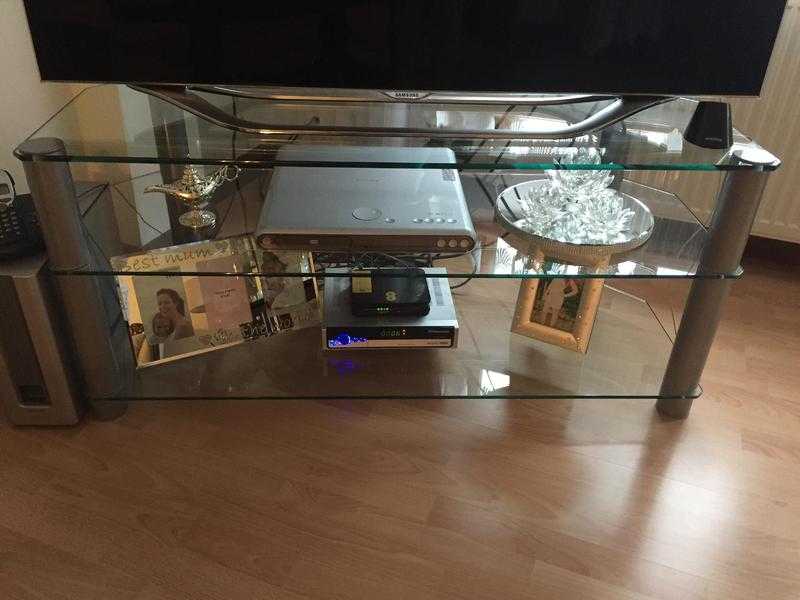 All glass TV stand No scratches and good condition