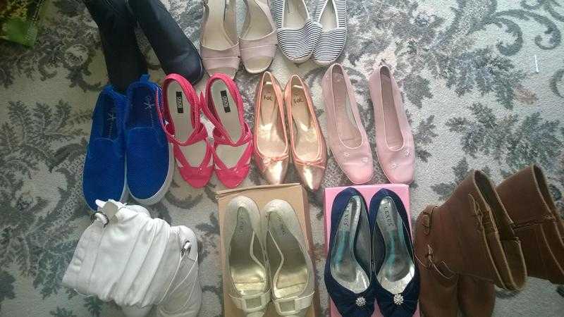 all sorts of shoes