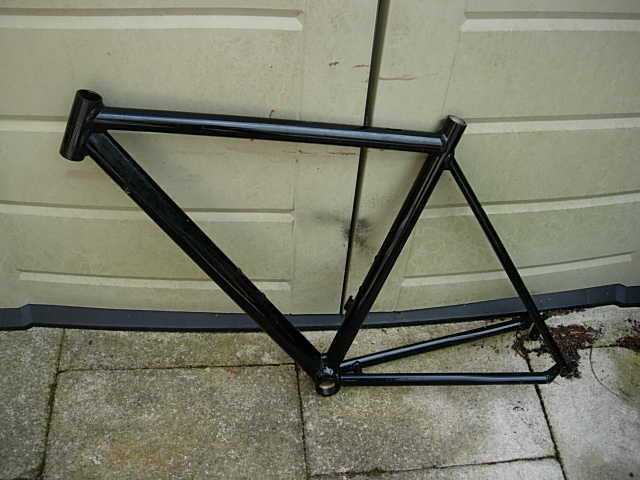 alloy cycle frame with mudguard fixings