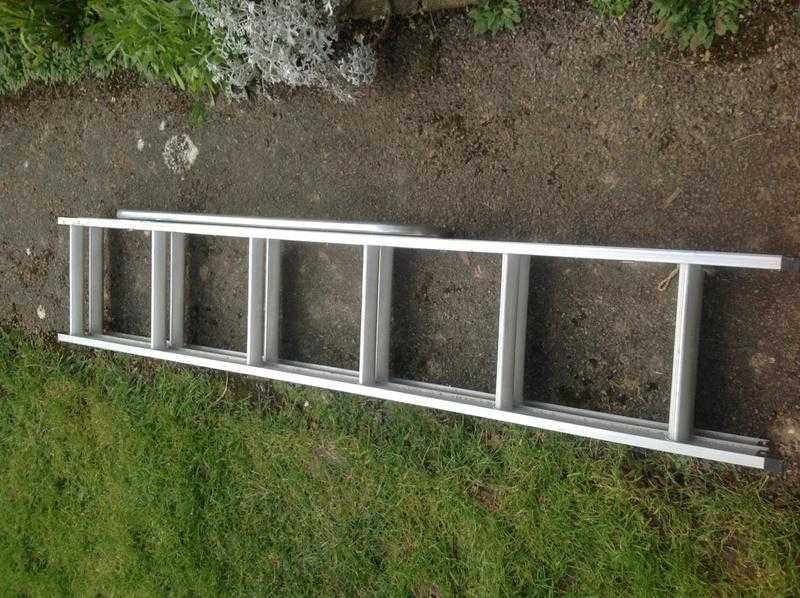 Aluminium ladder