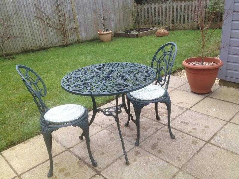 Aluminium Patio table and chairs