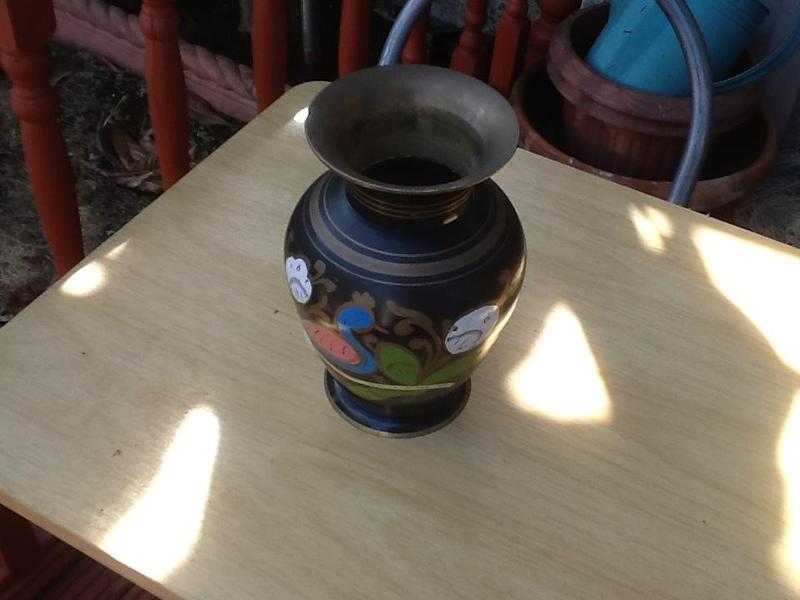 Amazing Asian art vase
