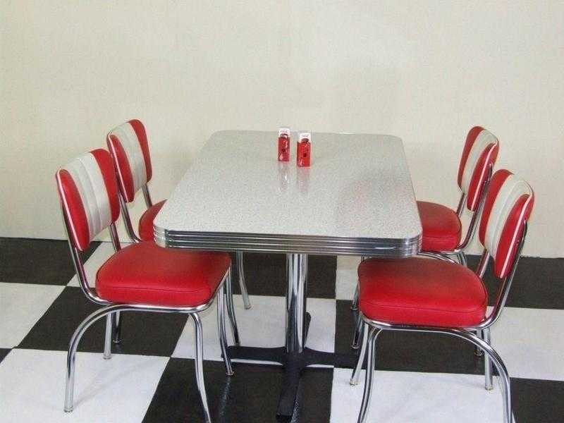 american diner and 4 chairs