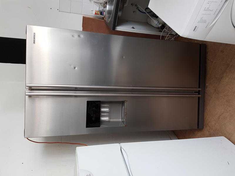 American fridge freezer in Silver