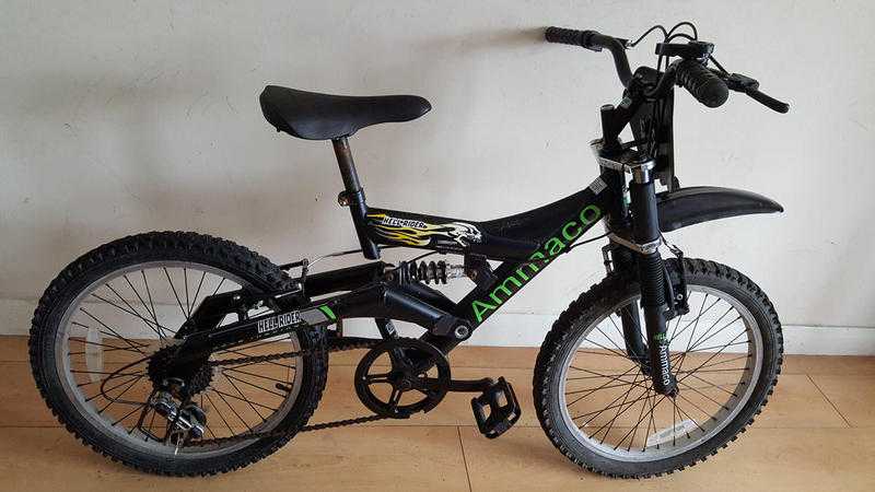 Ammaco Hell Rider Bike. 20 inch wheels  (Suit age 7 to 9 years).