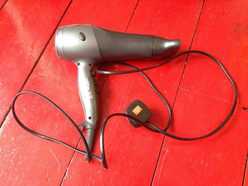 Andrew Collinge 2200w hair dryer for sale