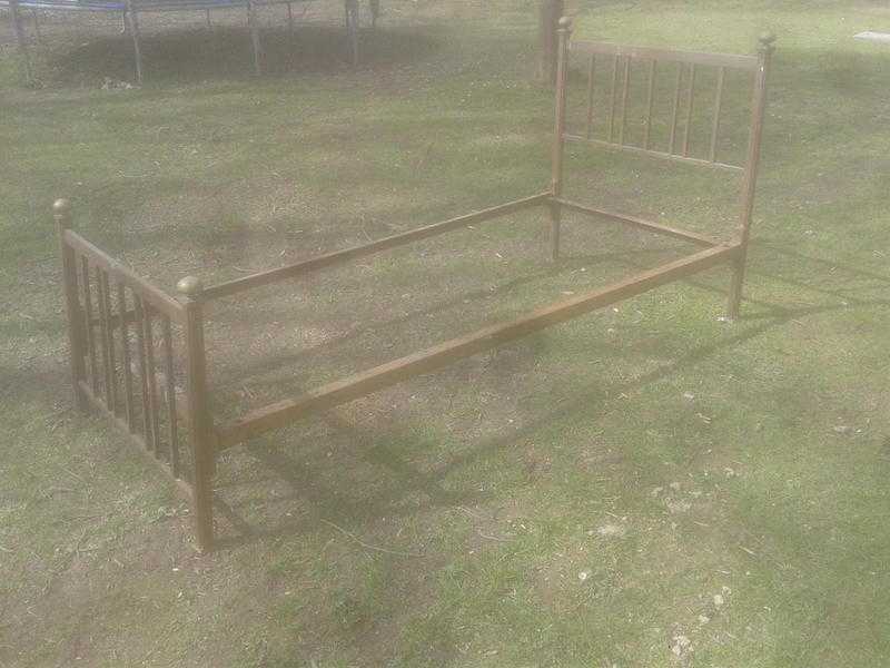 antique brass bedds