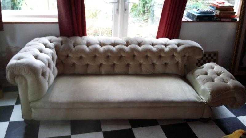 Antique Chesterfield Victorian drop-end button back sofa with bun feet