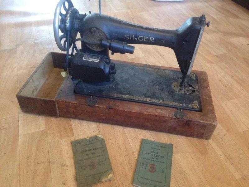 Antique electric sewing machine (1921)