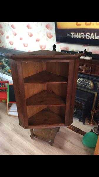 Antique pine corner cabinet 25 Ono..