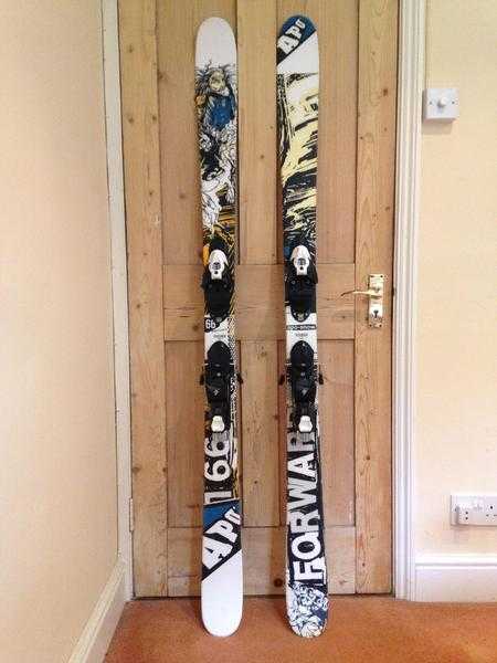 Apo Freestyle Skis 166cm