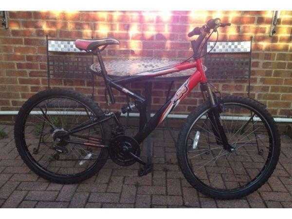 Apollo FS.26 Full suspension Mountain Bike 20quot Frame, with free new Light Set and Lock