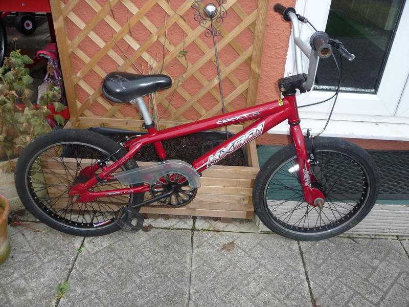 APOLLO MAX 20.1 BMX BIKE