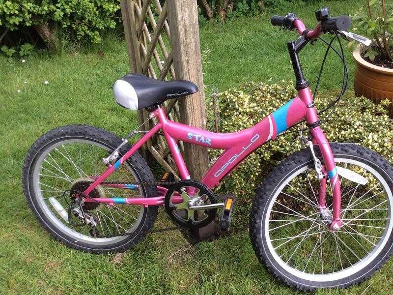 Apollo Star Childs Mountain Bike