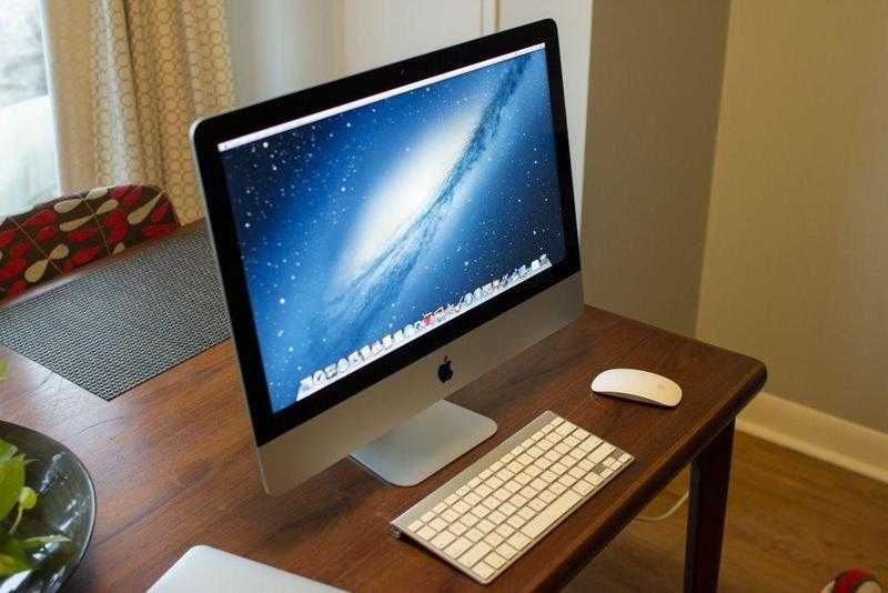 Apple iMac Slim 2013 21.5 inch i5 Quadcore 2.7 Ghz 8gb Ram 1TB HD Logic9 Adobe FinalCutProXStudio