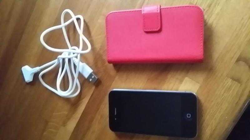 Apple iphone 4  16GB Unlocked Immaculate with case and USB cable