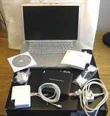 Apple MacBook Pro 15.4-Inch Laptop with Retina Display