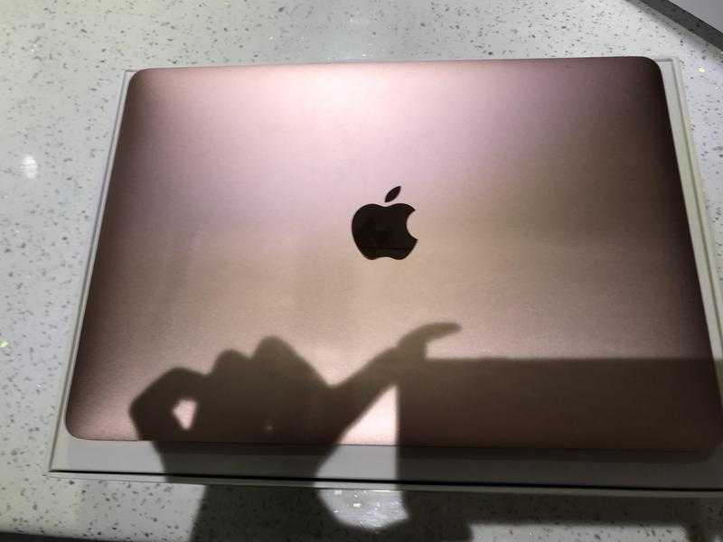 Apple MacBook rose gold 2017