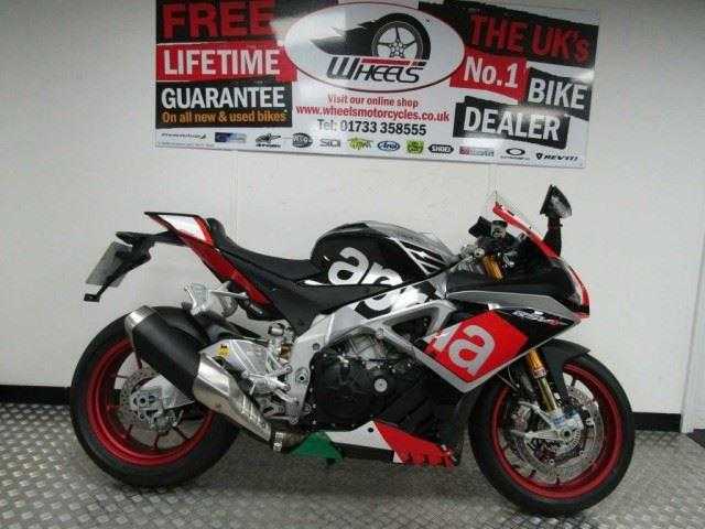 Aprilia RSV 2015